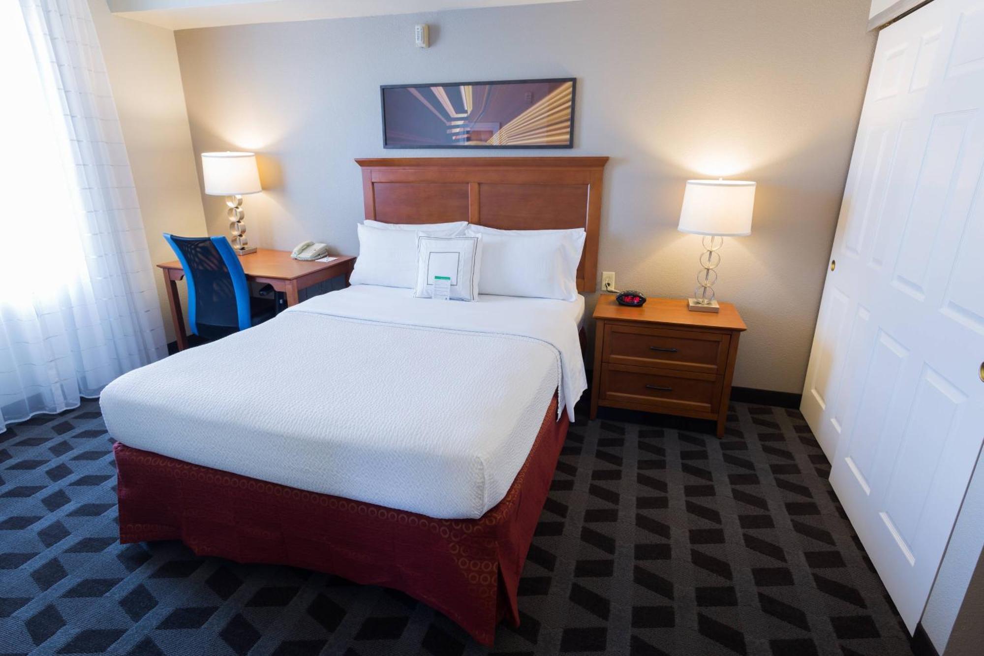 Towneplace Suites By Marriott Sunnyvale Silicon Valley Eksteriør bilde