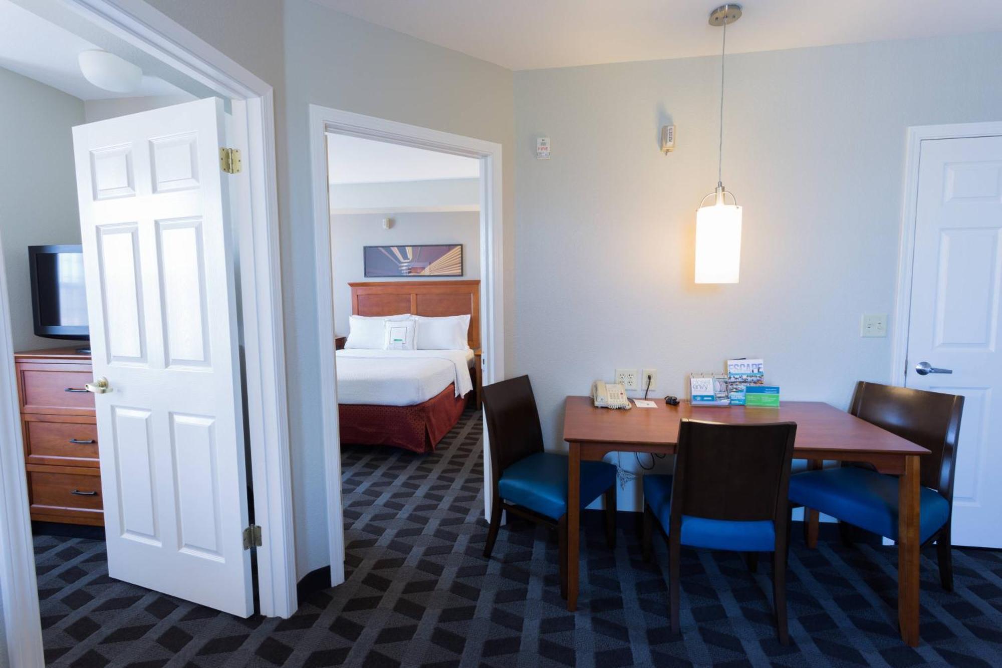 Towneplace Suites By Marriott Sunnyvale Silicon Valley Eksteriør bilde